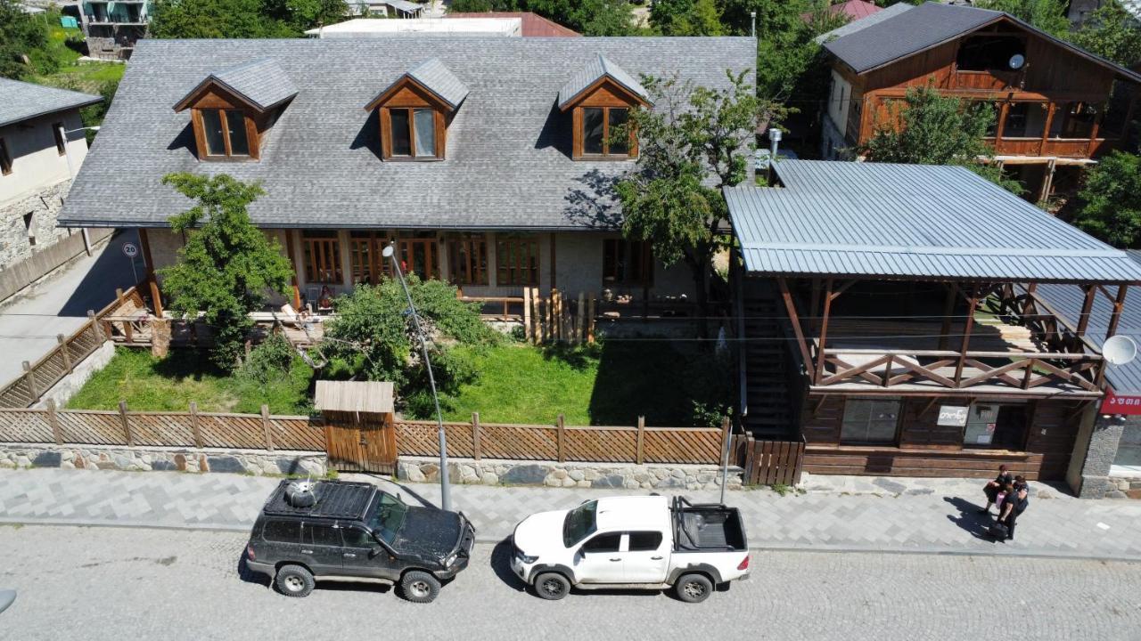 Guest House Svan-Ski Mestia Bagian luar foto